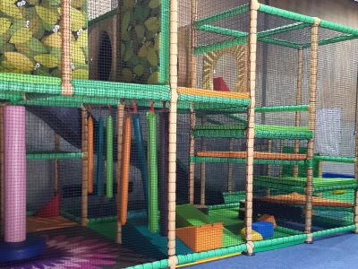 Games Barn: Large professionally installed soft play area